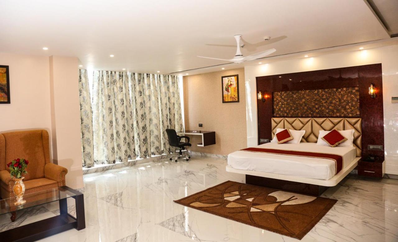 Hotel Raindew Ranchi Bagian luar foto